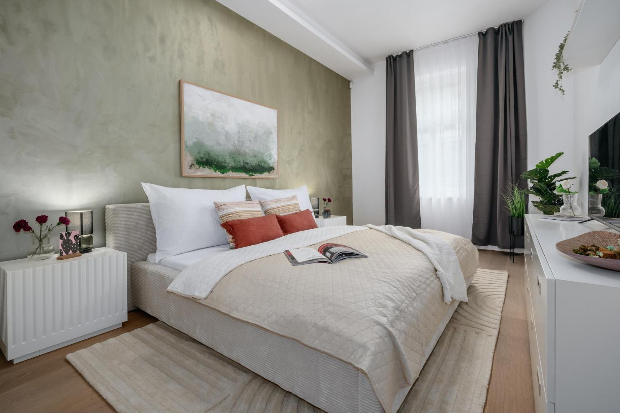 Days - Luxurious In A Quiet Area Prague
